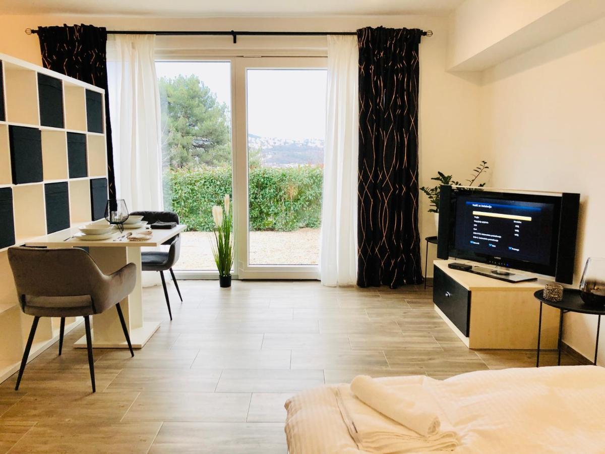 Studio For2 In Opatija Exteriör bild
