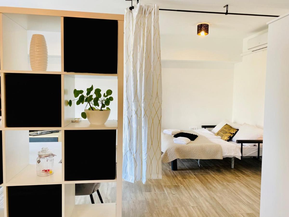Studio For2 In Opatija Exteriör bild